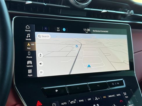 Certified 2023 Maserati Grecale Trofeo image 24