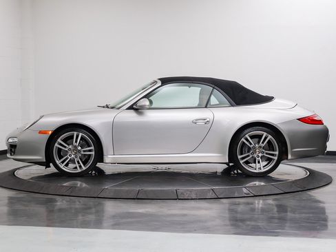 Used 2009 Porsche 911 Carrera RWD image 14