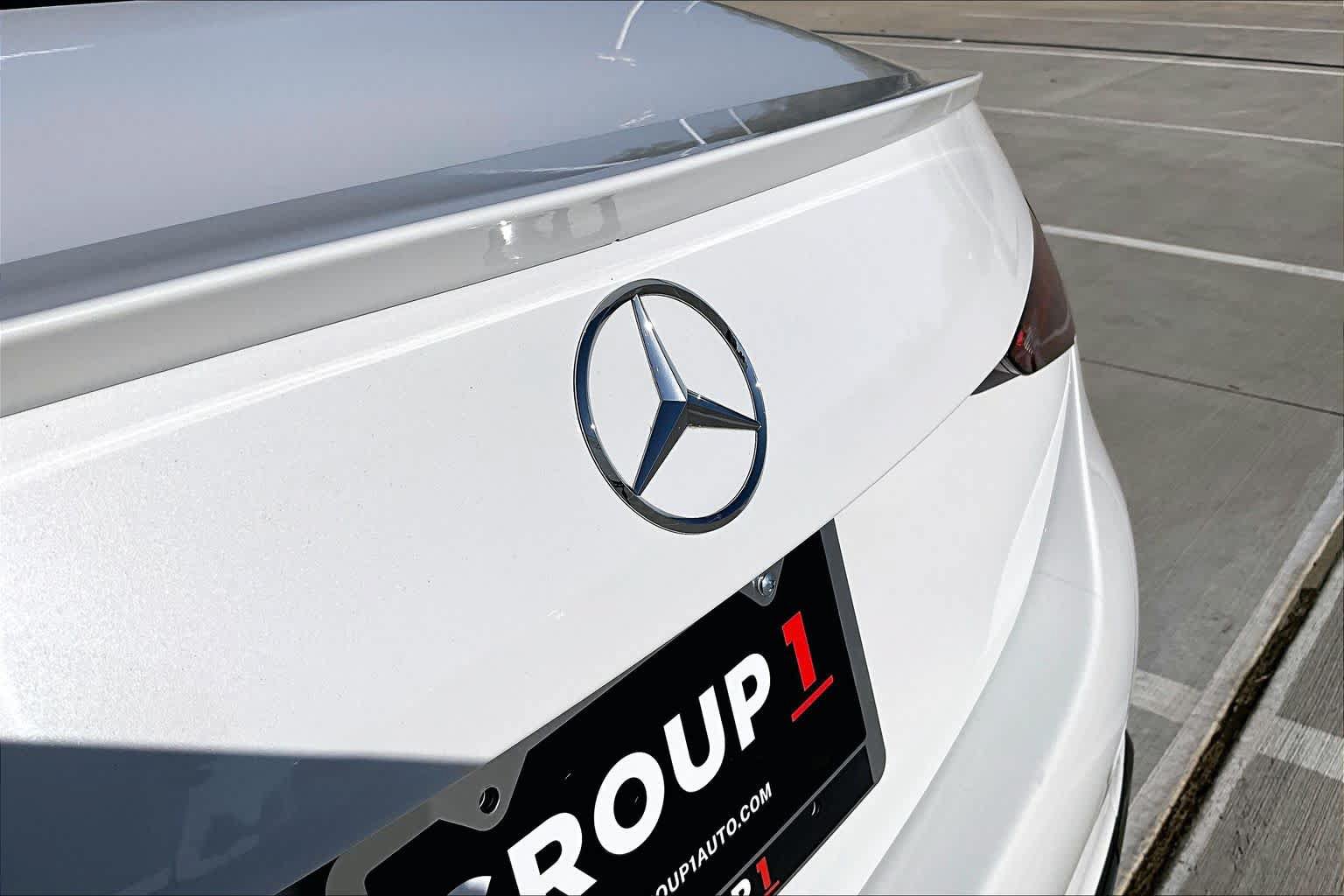 Used 2023 Mercedes-Benz C 300 Sedan image 10