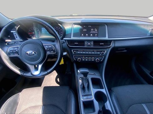 Used 2018 Kia Optima S w/ Panoramic Sunroof Package FWD image 15