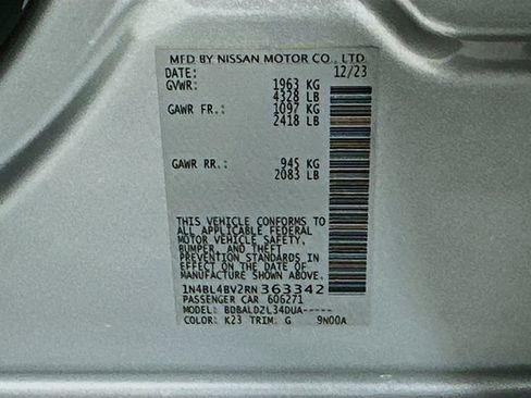 Used 2024 Nissan Altima 2.5 S FWD image 30