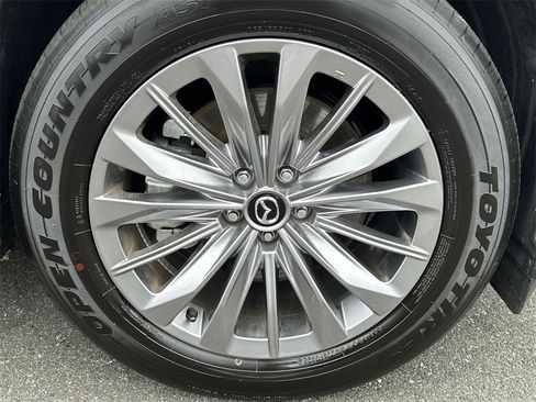 Certified 2025 MAZDA CX-90 3.3 Turbo w/ Preferred Package image 13