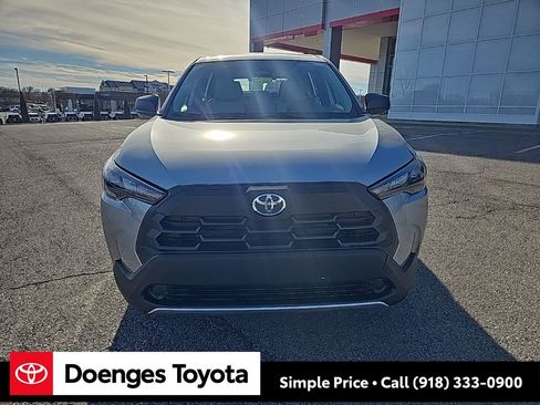 New 2026 Toyota Corolla Cross L image 11