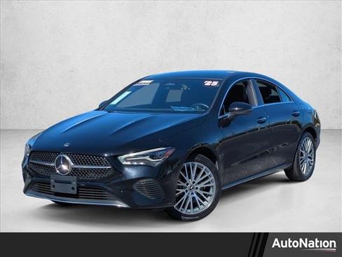 Used 2025 Mercedes-Benz CLA 250 image 1