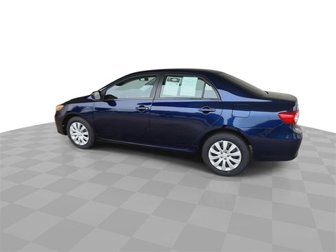 Used 2013 Toyota Corolla LE Special Edition image 6