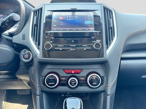 Used 2020 Subaru Crosstrek 2.0i Premium w/ Moonroof Package 2 AWD/4WD image 30