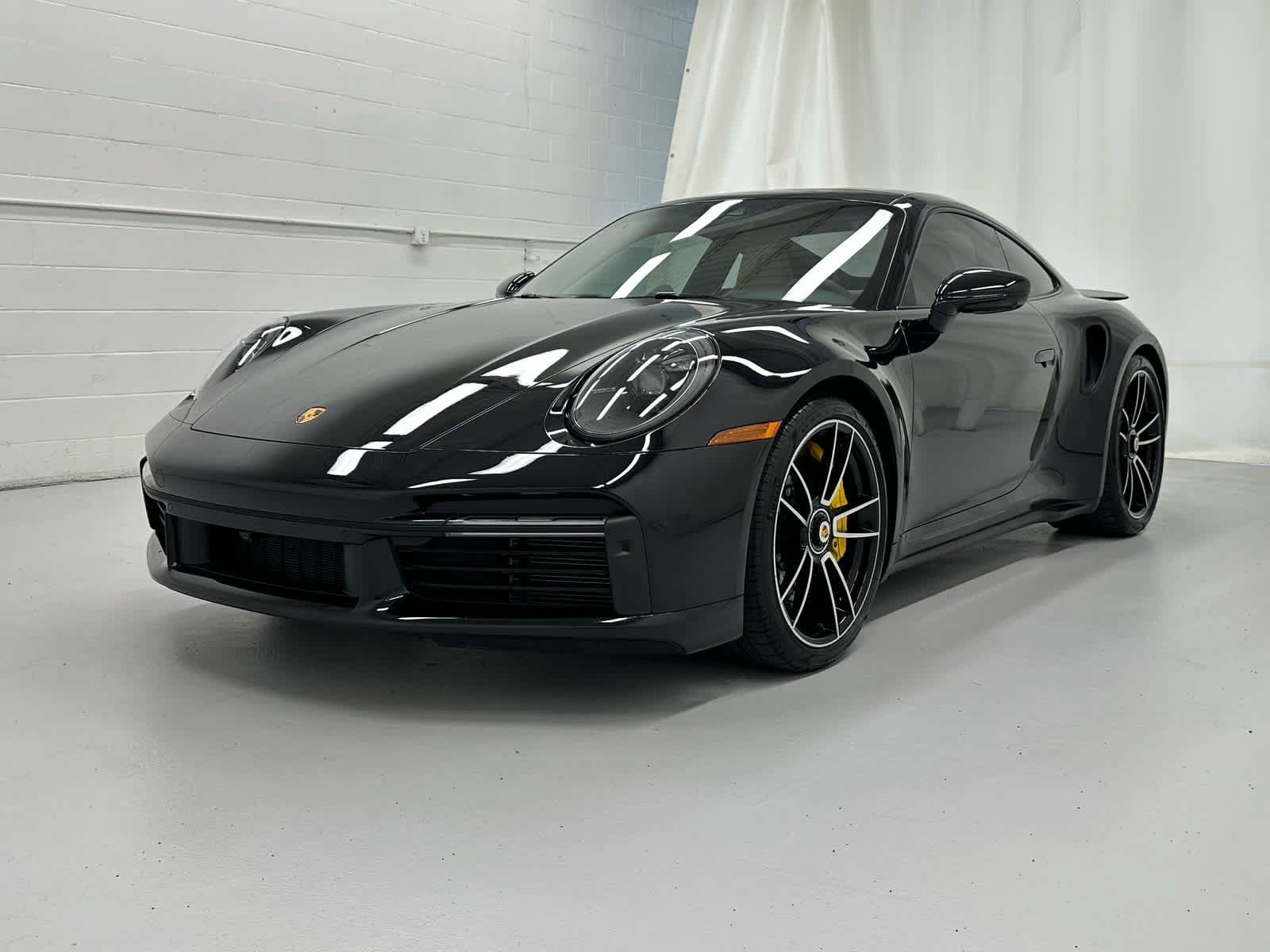 Used 2025 Porsche 911 Turbo S AWD/4WD image 4