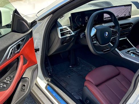 Used 2025 BMW i4 eDrive40 w/ Parking Assistance Package RWD image 14