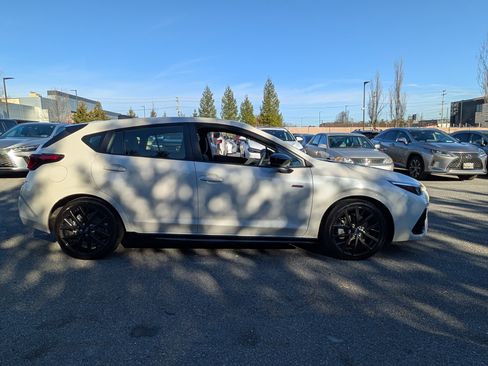 Used 2025 Subaru Impreza RS image 2