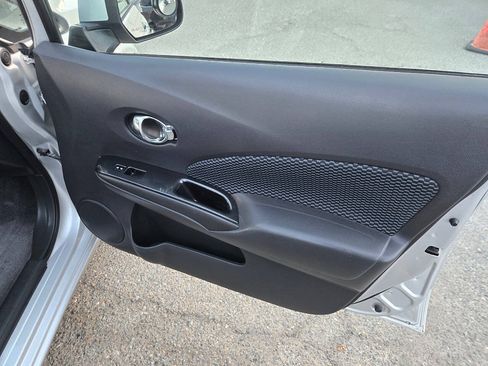 Used 2014 Nissan Versa Note SV w/ Convenience Package FWD image 36