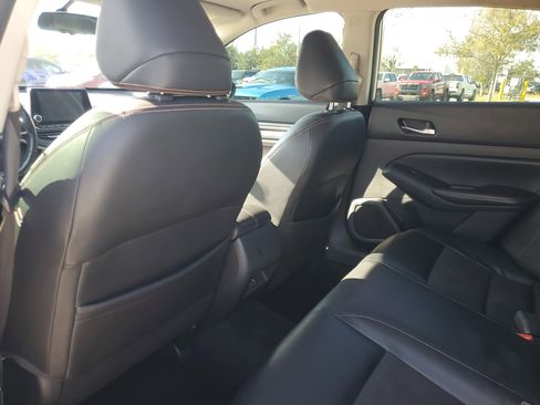 Certified 2019 Nissan Altima 2.5 SR w/ SR Premium Package image 19