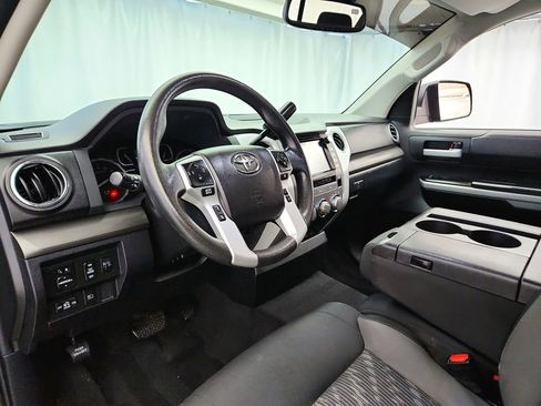 Used 2021 Toyota Tundra SR5 AWD/4WD image 10