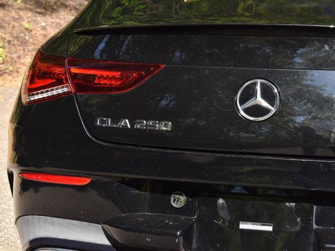 Used 2020 Mercedes-Benz CLA 250 image 32