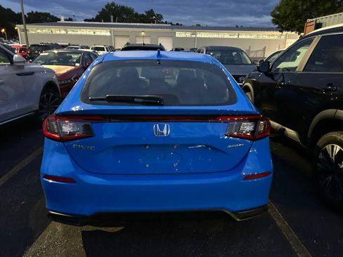 Used 2024 Honda Civic Sport image 6
