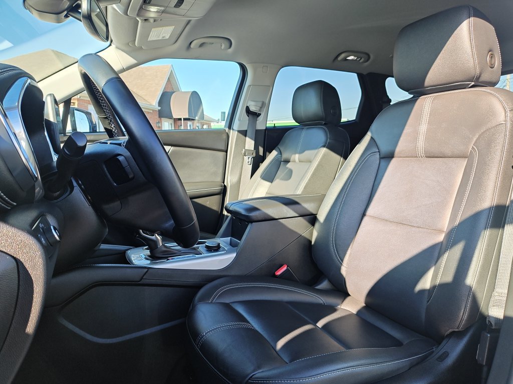 Used 2024 Chevrolet Blazer LT FWD image 13