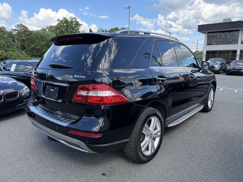 Used 2015 Mercedes-Benz ML 350 4MATIC image 4