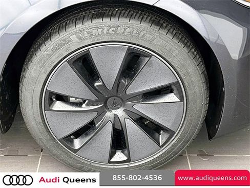 Used 2025 Tesla Model 3 Long Range image 8