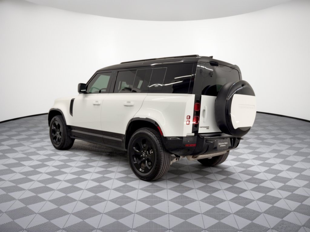 Used 2023 Land Rover Defender 110 X-Dynamic SE AWD/4WD image 3