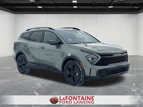 Used 2025 Kia Sportage X-Line w/ Premium Package image 7