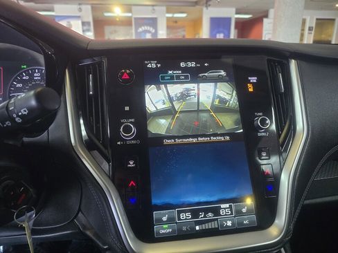 Used 2023 Subaru Outback Premium image 21