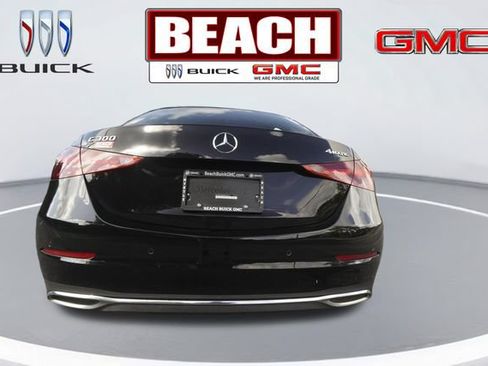 Used 2025 Mercedes-Benz C 300 4MATIC Sedan image 4