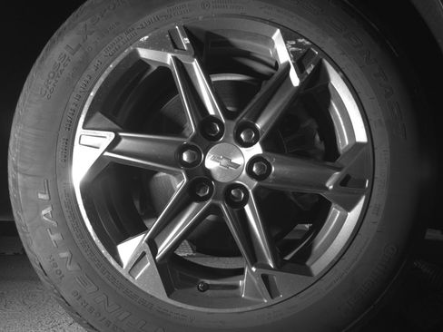 Used 2025 Chevrolet Blazer LT image 13