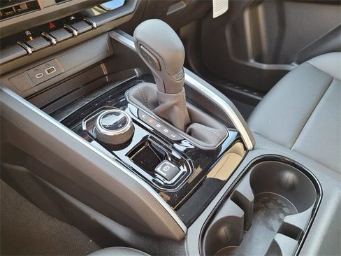 New 2025 Chevrolet Colorado Trail Boss w/ Midnight Edition image 20