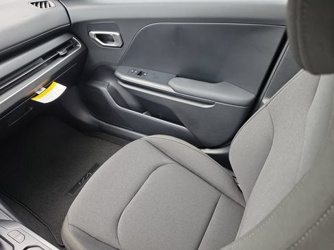 New 2026 Kia K4 FWD image 15