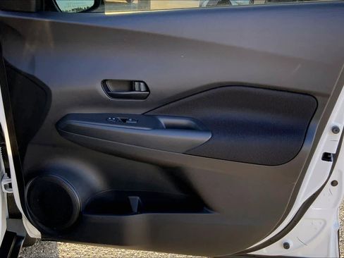 Used 2023 Nissan Kicks S image 22