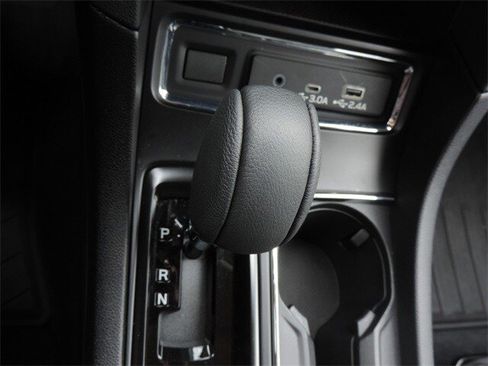 Certified 2025 Subaru Ascent Onyx Edition image 22