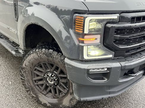 Used 2021 Ford F350 Lariat image 2