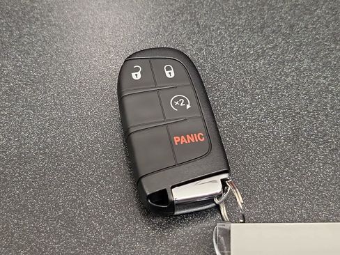 New 2026 Jeep Compass Latitude AWD/4WD image 28