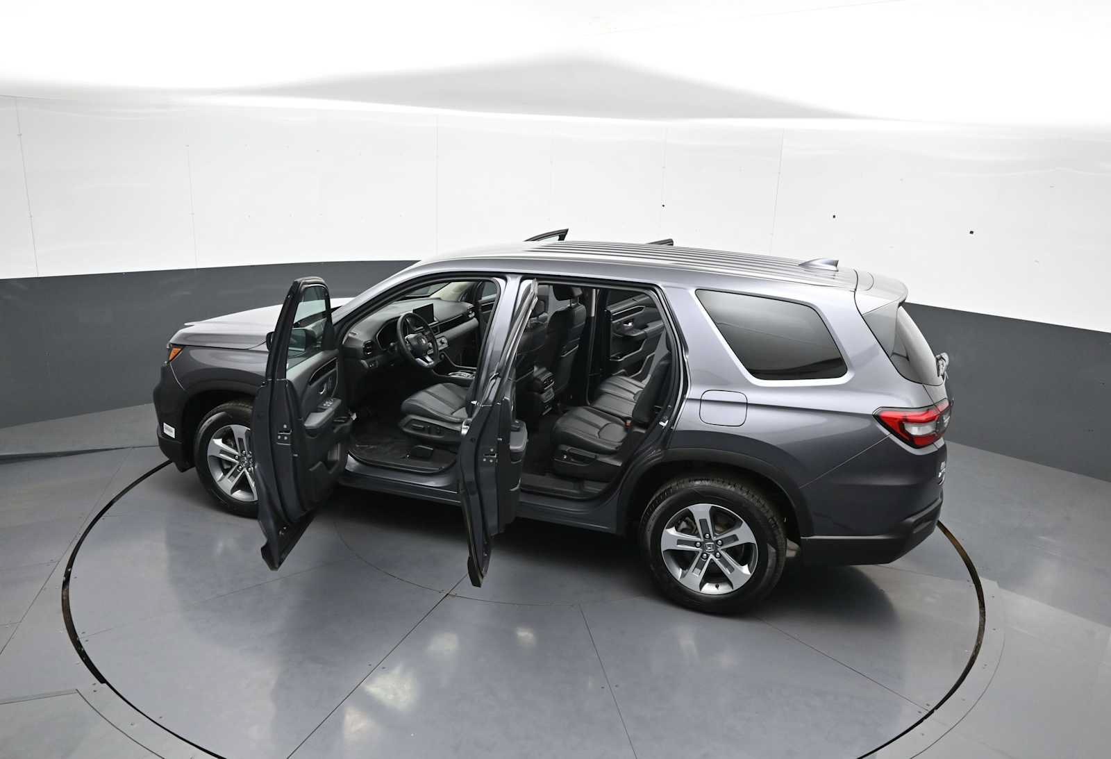 Used 2023 Honda Pilot EX-L image 45