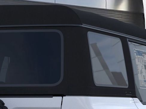 New 2025 Ford Bronco Outer Banks w/ Sasquatch Package image 25