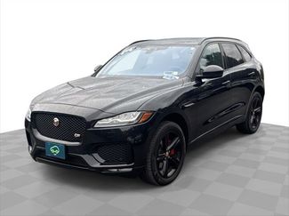 Used 2018 Jaguar F-PACE S image 1
