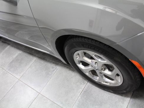 Used 2022 Chrysler Pacifica Limited image 42