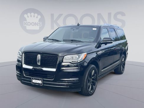 Used 2022 Lincoln Navigator L Reserve AWD/4WD image 5