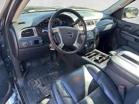 Used 2010 GMC Sierra 1500 Denali AWD/4WD image 10