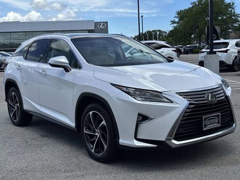 Used 2017 Lexus RX 350 AWD w/ Luxury Package image 3