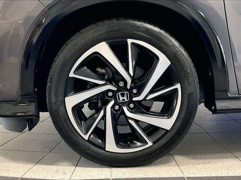 Used 2019 Honda HR-V Sport image 7