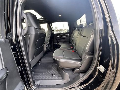 New 2026 RAM 2500 Laramie w/ Night Edition image 30