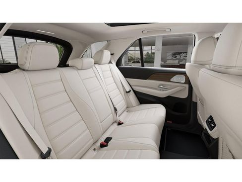 New 2026 Mercedes-Benz GLE 450 4MATIC image 5