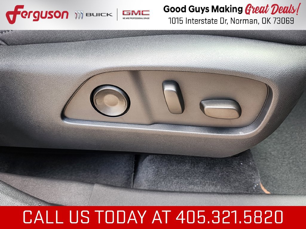 New 2027 GMC Terrain AT4 w/ Convenience Package III AWD/4WD image 42