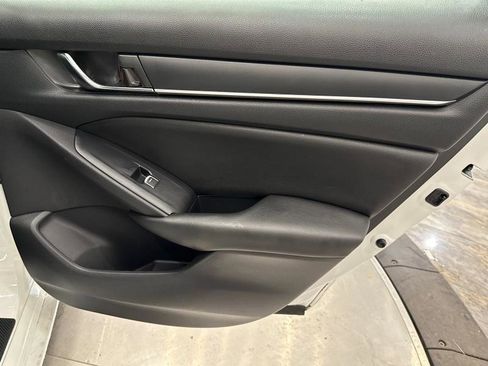 Used 2019 Honda Accord Sport image 44