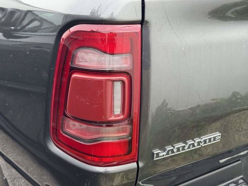 Used 2023 RAM 1500 Laramie AWD/4WD image 11