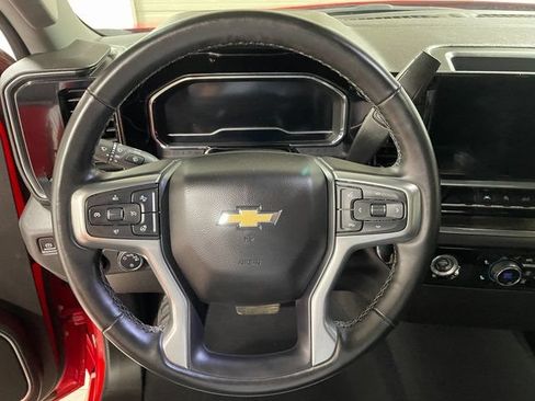 Used 2023 Chevrolet Silverado 1500 LT AWD/4WD image 14