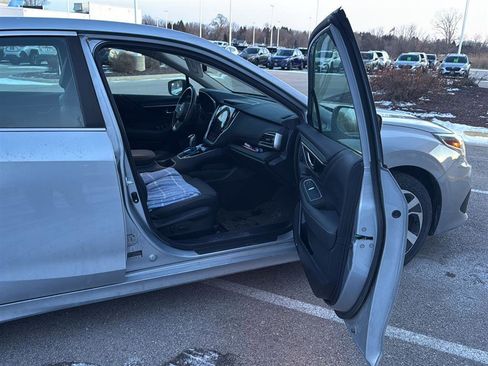 Used 2022 Subaru Legacy Limited w/ Popular Package #3 image 12