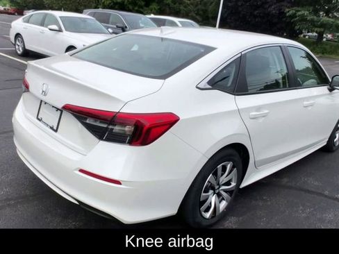 Used 2024 Honda Civic LX image 9