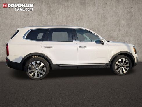 Used 2022 Kia Telluride S image 8