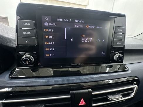 Used 2023 Kia Seltos S image 13